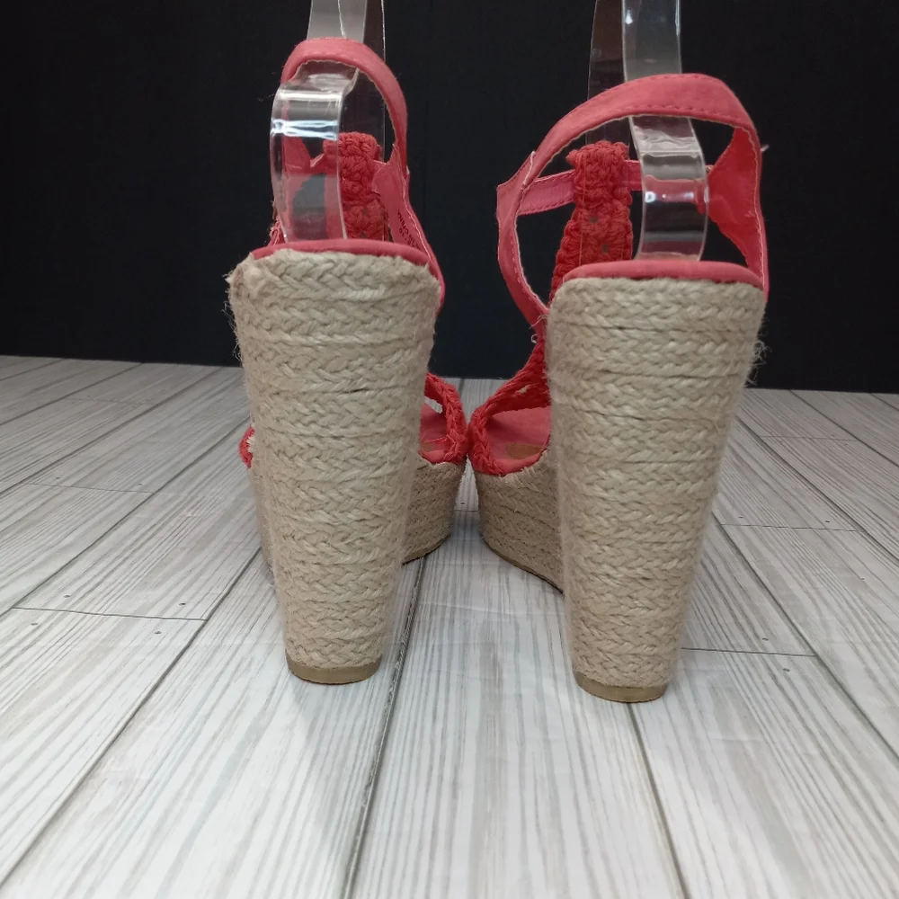 NEW Wet Seal Braided Crochet Espadrille Wedge Platforms